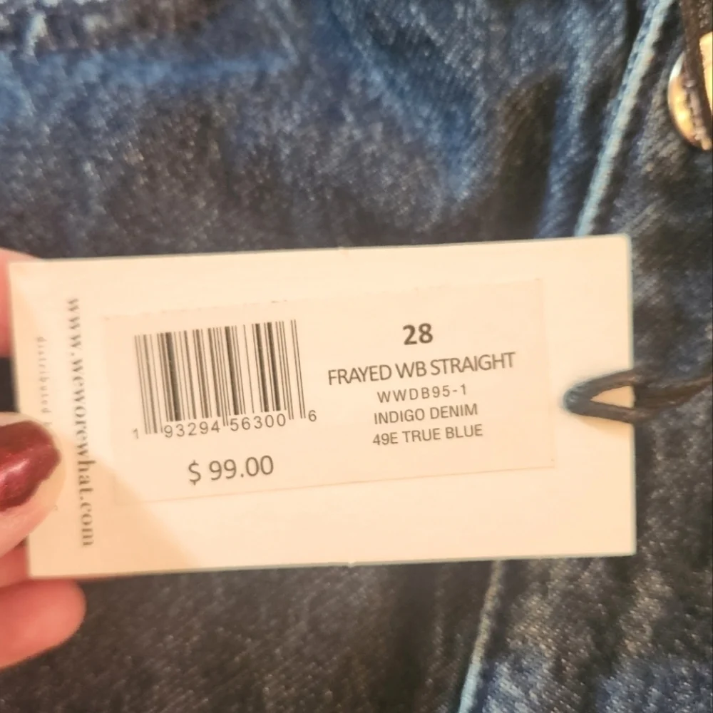 NWT WeWoreWhat Frayed WB Straight Jean in True Blue, Size 28